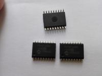 China Microcontroller IC Integrated Circuit Parts 8-Bit 20MHz 3.5KB (2K X 14) FLASH 18-SOIC factory