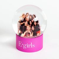 china 880mm Pink E Girls Promotional Snow Globe Lighted Stars Merchandise Snow Globes
