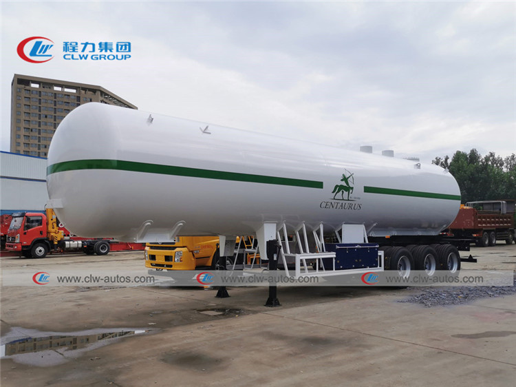 China 50cbm 20 Ton LPG Gas Tanker Truck With Rochester Level Gauge factory