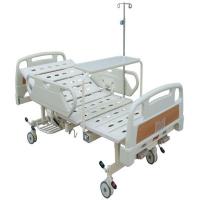 China Full Size Manual Hospital Bed With Two Cranks Movable With Dinning Panel factory