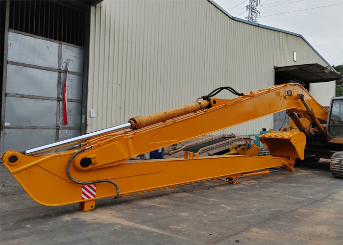 China 18M Long Reach Boom for Kato Excavator HD1430 With 0.7cbm bucket factory