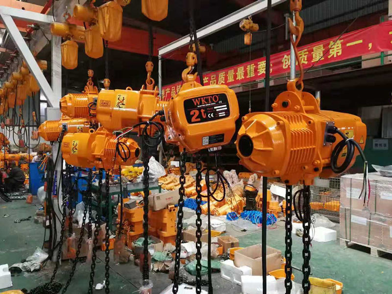 China Low Noise Electric Crane Hoist For Lifting / Loading And Unloading factory
