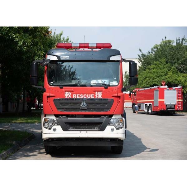 Quality Sinotruk HOWO 8000L Water and Foam Fire Truck with Pump & Monitor for sale