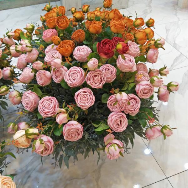 Quality Artificial Queen Rose Spray Bouquet Bunches For Home Decorations for sale