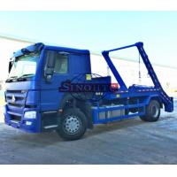 China 4x2 HOWO 10m3 / 12m3 Swing Arm Garbage Truck , Skip Loader Garbage Collection Truck for sale