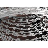 China Hot Dipped Galvanized Razor Barbed Wire Fence 20cm 30cm Diameter factory