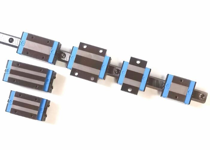 Quality Flange And Square Smooth Linear Guide Rail With Customized Bore Size And Steel for sale