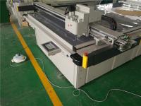 China Ecnomic Costs Plastic Sheet Cutting Machine With Integrated Vacuum Table factory
