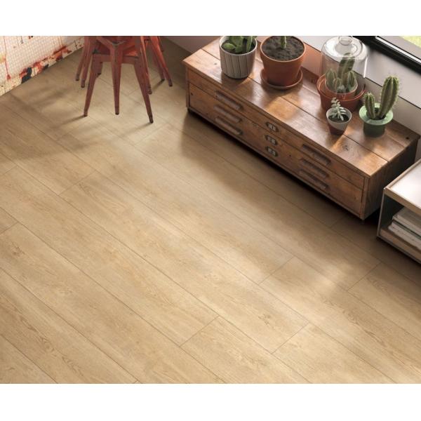 Quality 36Kgs/Box 250x1500mm Wood Floor Tiles , 9.5mm Thick Interior Wall Tile Glazed Porcelain for sale