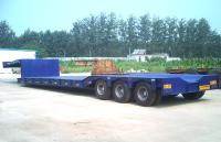 China 80 Tons Gooseneck Low Bed Semi Trailer For Construction High Performance factory