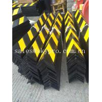 China Top right angle reflective rubber corner protector /  rubber corner guards factory