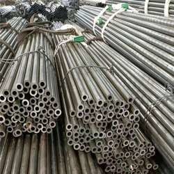 Quality ASTM A53 API 5L Round Black Seamless Carbon Steel Pipe Tube 1/2‘’-24‘’ for sale