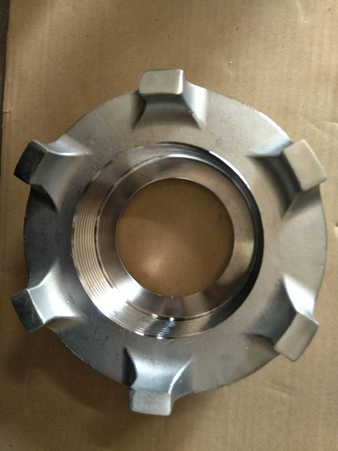 China investment casting ,lost wax casting ,stainless steel  meat grinder body ,meat grinder wheel for sale