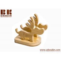 China 2018 new fashion hot handmade carving cute gift craft Beech Wood Deer Shaped Decorative Cell Phone Stand Holder factory