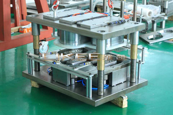 Quality 800KN Four Colums Strong Aluminium Foil Food Cup Making Machine With Scrap Baler for sale