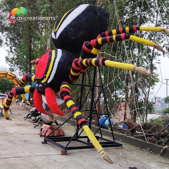 Quality Botanical Garden Giant Animatronic Spider With Web Life Size Alive Sound for sale