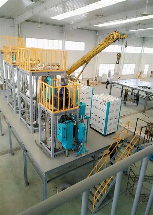 China Dehumidifying Desiccant Honeycomb Hopper Dryer For Plastic Resin POM TPU PBT factory
