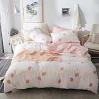 China 100% Cotton Duvet Cover Set Kawaii Strawberry Quilt Cover for Baby Crib in Bedroom factory