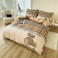 China Luxury Lattice Bear Fashion Design Duvet Cover Bed Sheets Set for Children and Adults factory