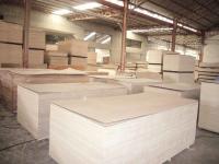 China Melamine Glue Eucalyptus Core Plywood / Furniture Grade Plywood 3-30mm Thickness factory