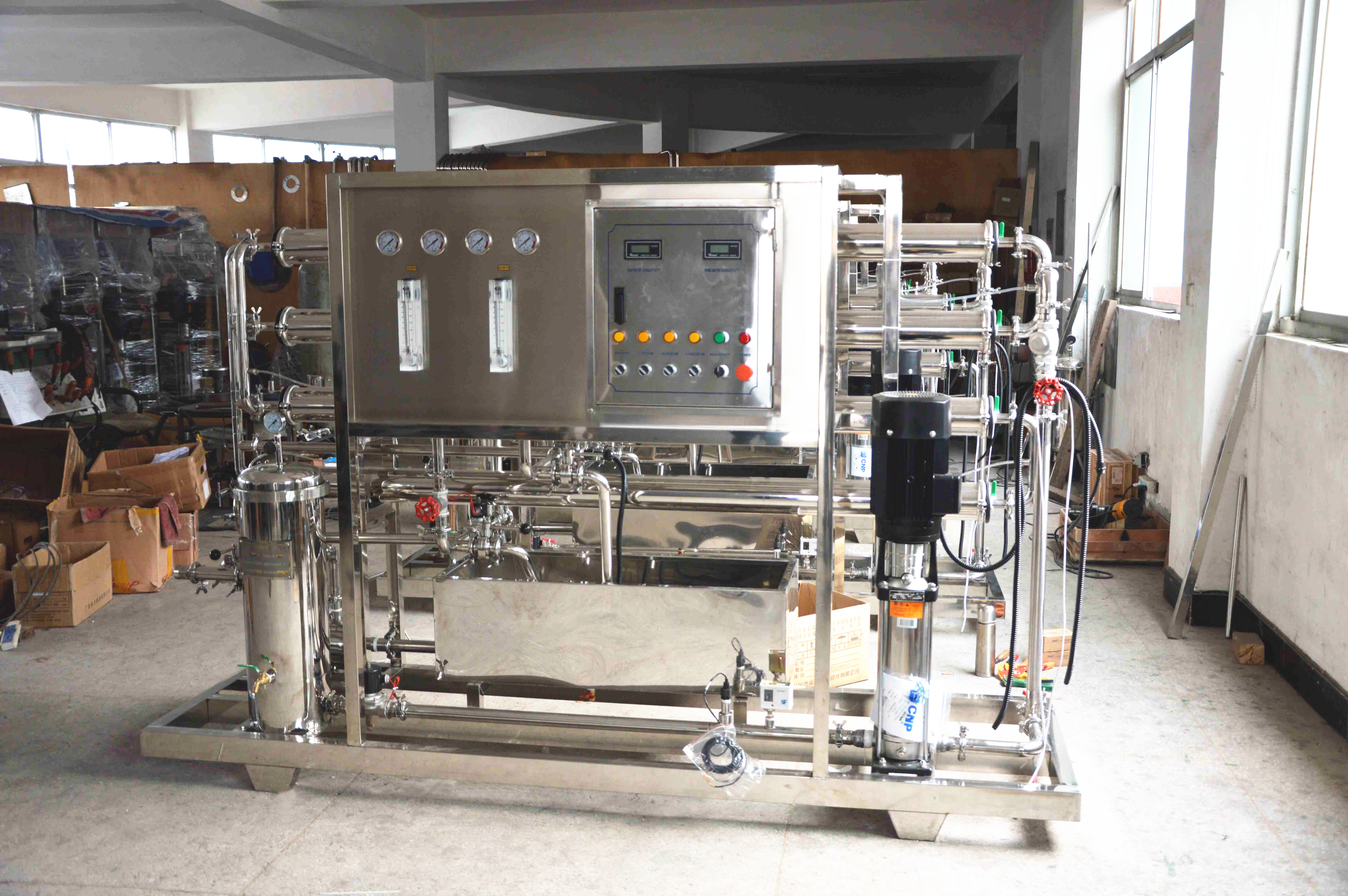 China Industrial Reverse Osmosis Pure Water Treatment Plant With 500L/H factory