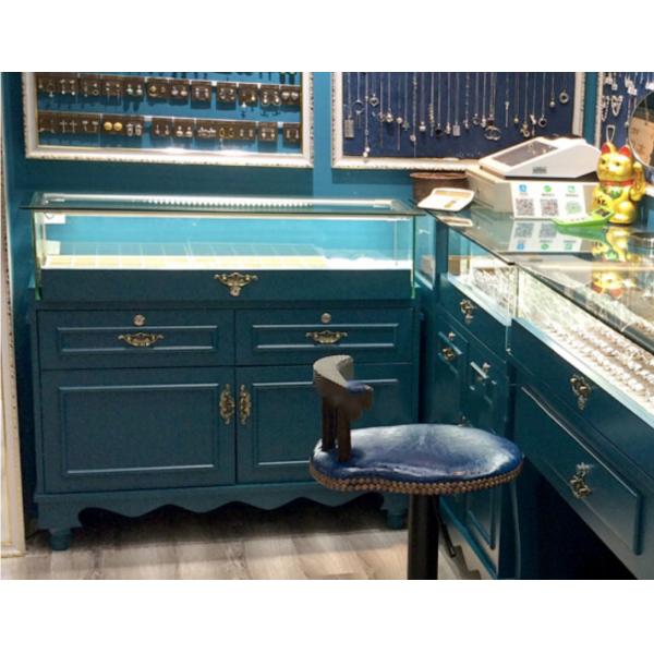 Quality Retail Jewelry Display Cases Jewelry Store Showcases With Lights Europe Style for sale
