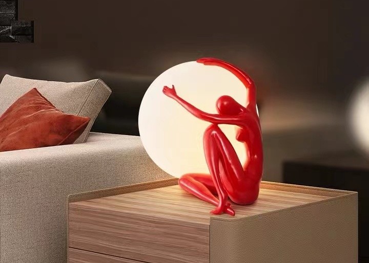 China Resin New Original Acrylic Ball Table Lamp Decorative Art Deco Table Lamp factory