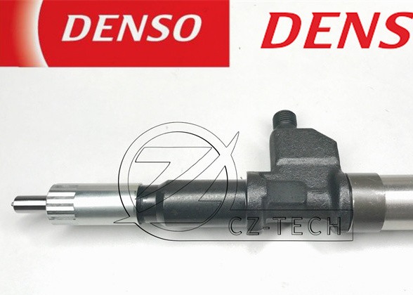 Quality 1-5300367-0 1-15300367-4 DENSO Fuel Injector Common Rail 095000-0304 ISO for sale