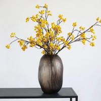 China Elegant Amber Glass Vase Modern/Vintage Style Decorative Flower Holder for Home Office Wedding factory